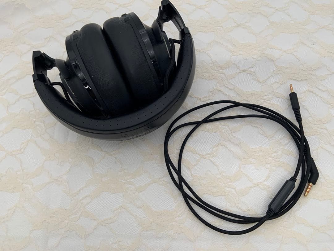 JBL CLUB ONE ヘッドホン ノイズキャンセリング ハイレゾ