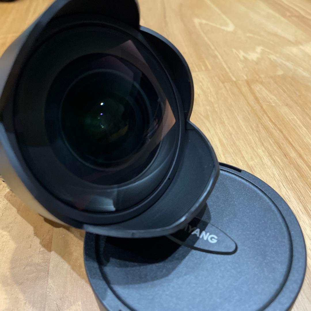 SAMYANG F2.8 14mm 広角レンズ