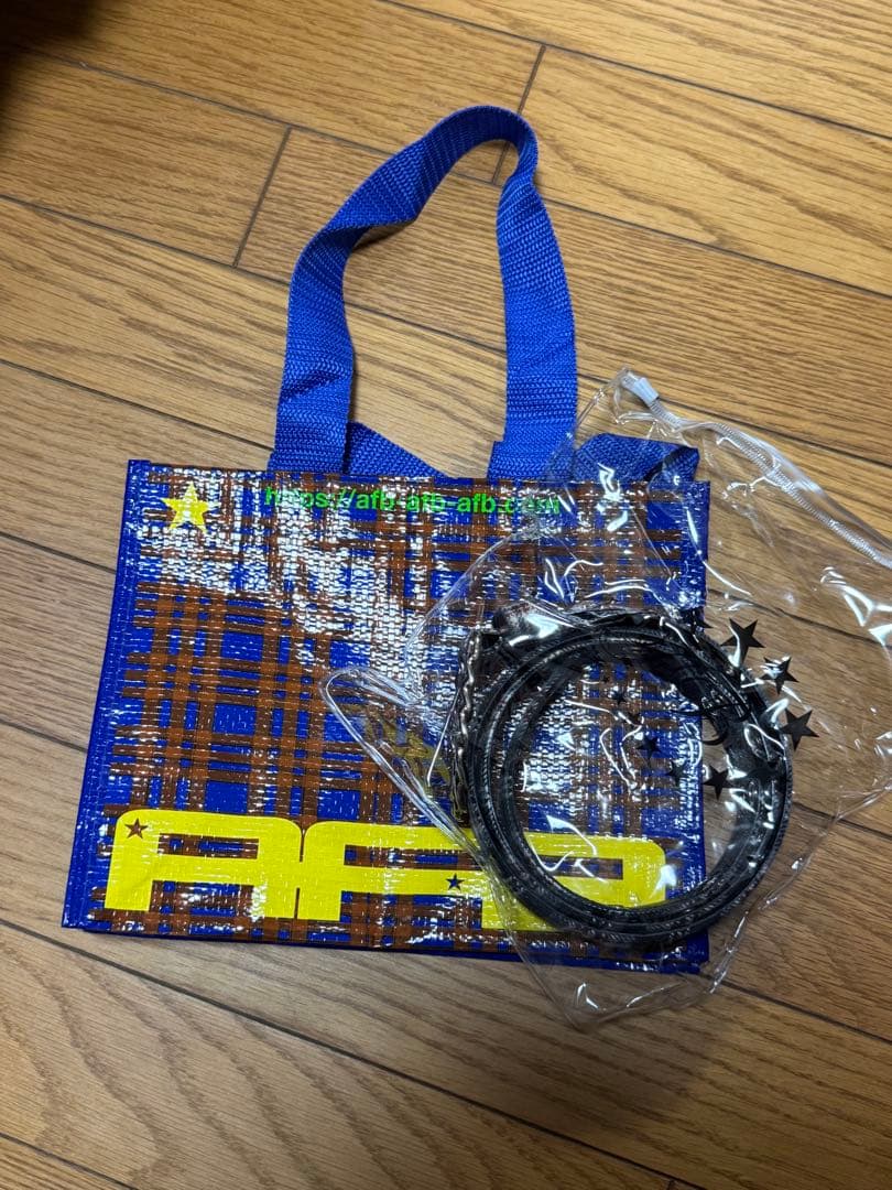 「完売品」⭐️afb チェックベルトショッパー付き