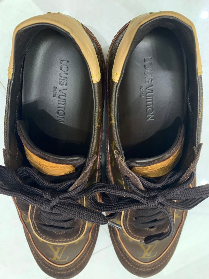 中古LOUISVUITTONモノグラム靴スニーカー6 1/2(25.5)ヴィトン