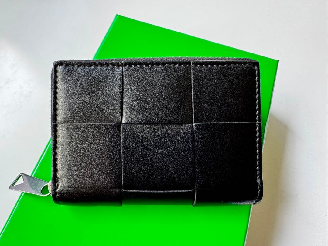 ボッテガヴェネタ 財布 二つ折り ファスナー カセット ブラック ケース