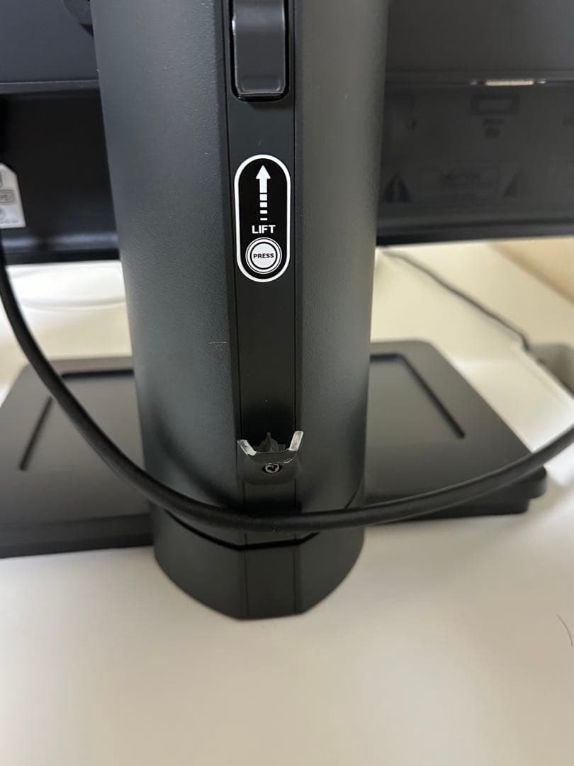 【美品】BenQ XL2411P 144 Hz 24インチ ゲーミングモニター