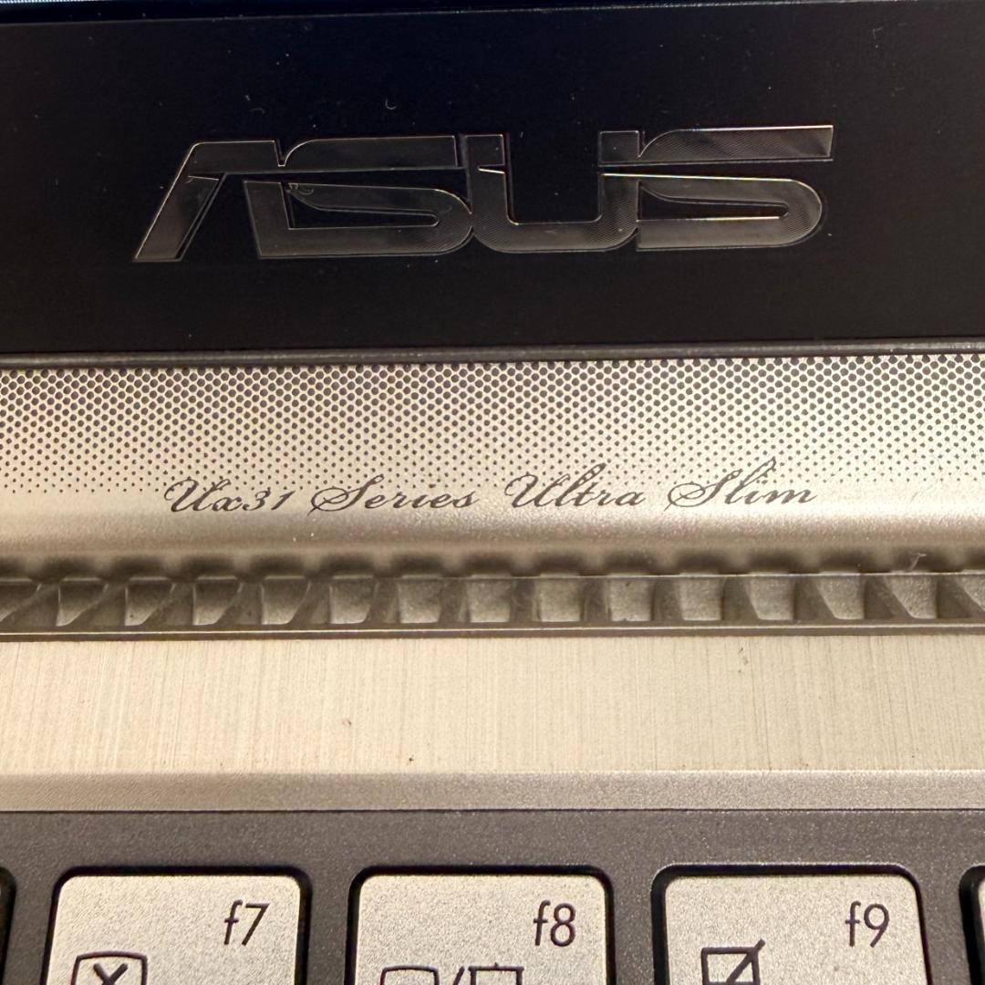 Windowsノート本体 ASUS Zenbook UX-31E Core i7 Windows11PRO
