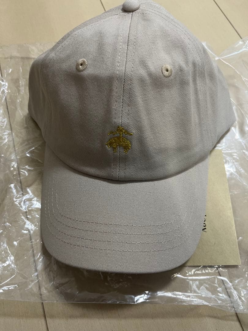 カレンソロジー　Brooks Brothers キャップ