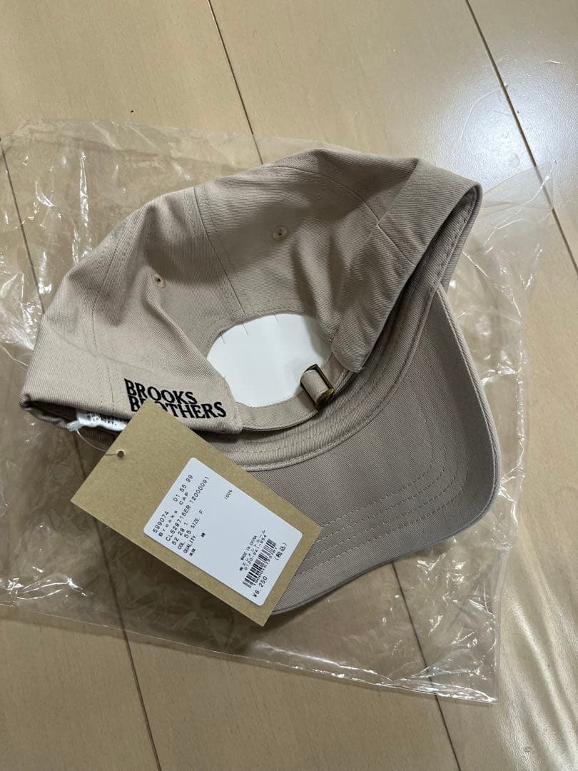 カレンソロジー　Brooks Brothers キャップ