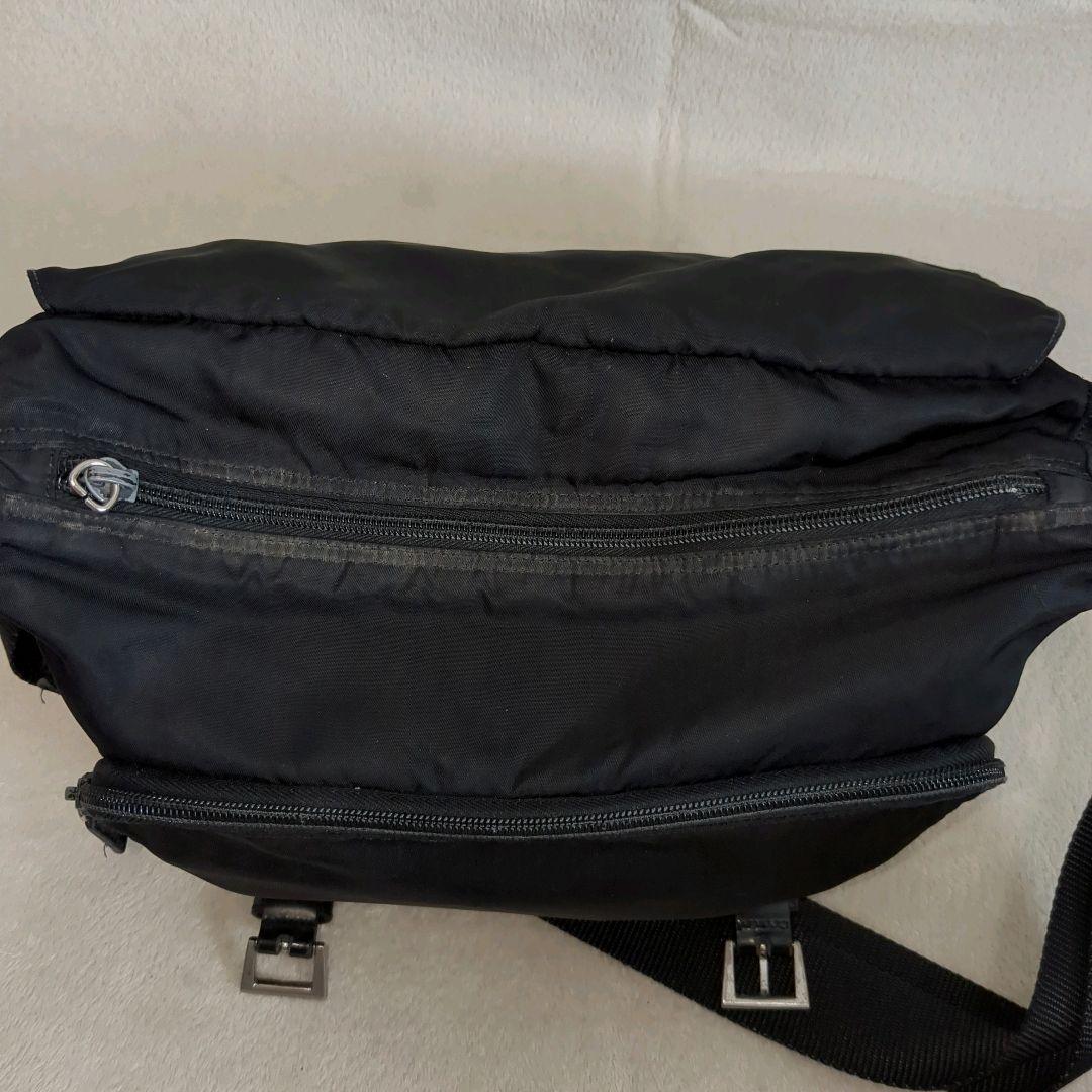 PRADA メッセンジャーバッグ ブラック 三角ロゴ レザー テスートナイロン