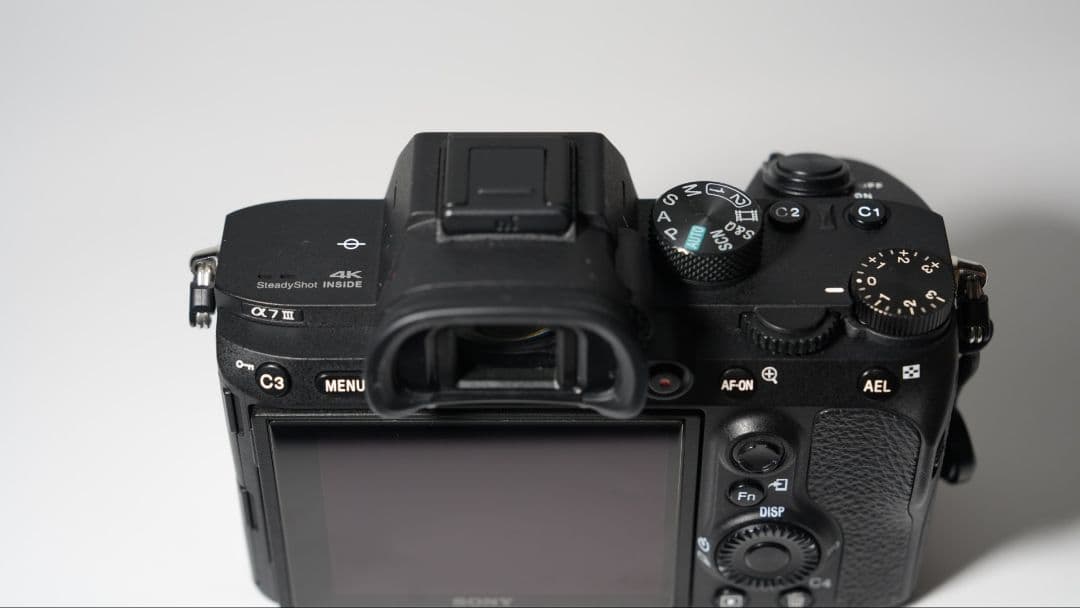 SONY α7 III