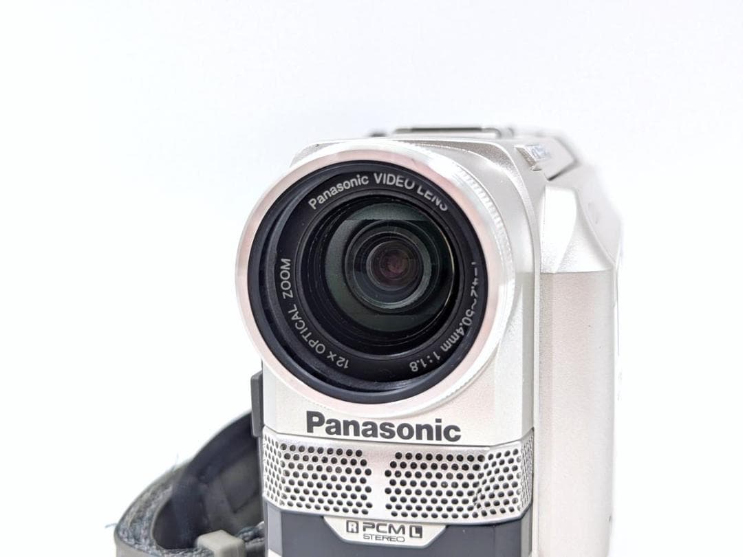 miniDVのダビングに！ Panasonic ビデオカメラ NV-DS200