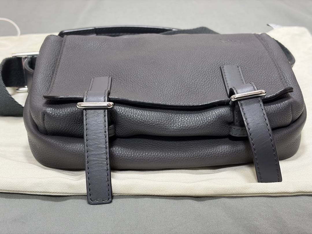 【ヴィルつてと】LOEWE ロエベ ミリタリー メッセンジャーバッグ XS