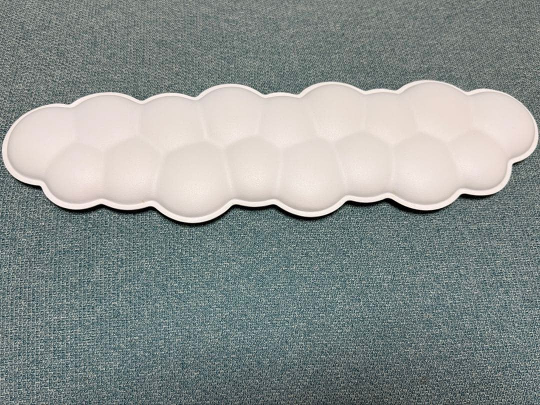 ゲーミングキーボード g713