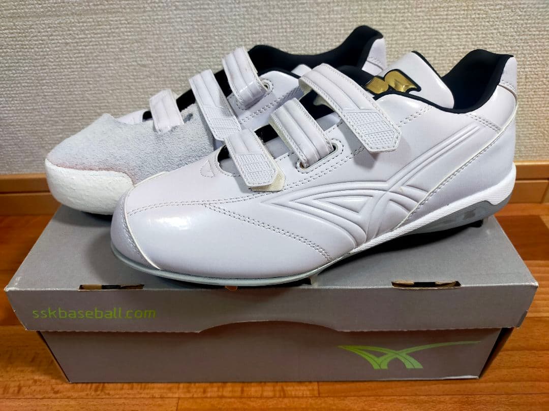 【新品】野球スパイク SSF3007 ホワイトPカバー付き26.0cm
