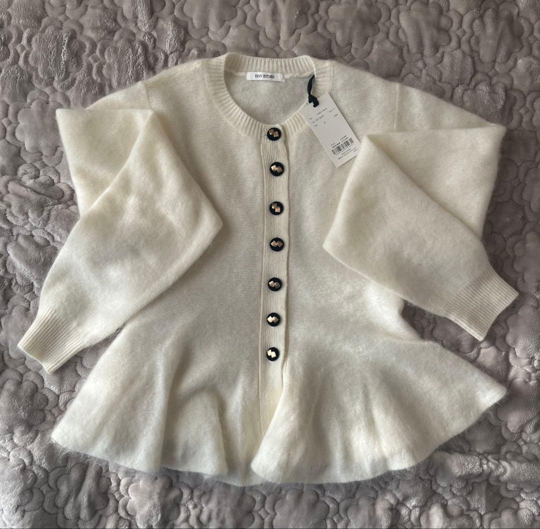 【新品未使用】eimy istoire ウール起毛ペプラムニットカーディガン