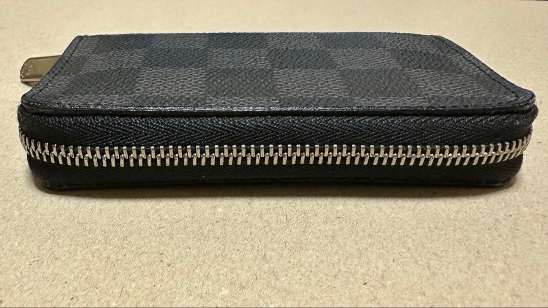 ルイヴィトン ダミエ ケース