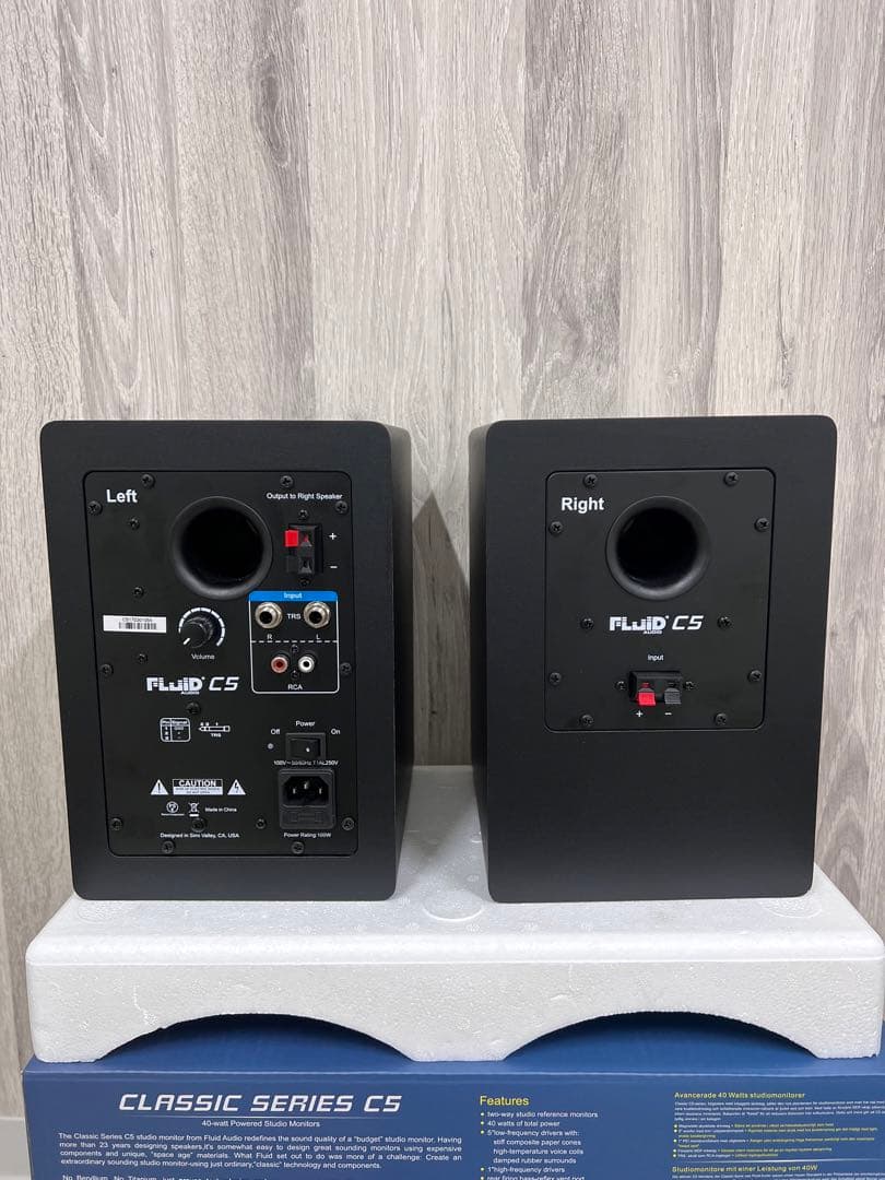 新品／未使用　フルイド　fluid audio  c5 モニタースピーカー