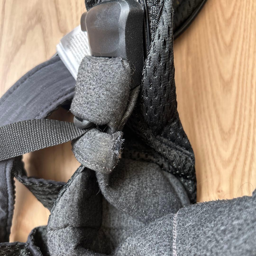 ベビービョルン　ハーモニー　抱っこ紐　黒