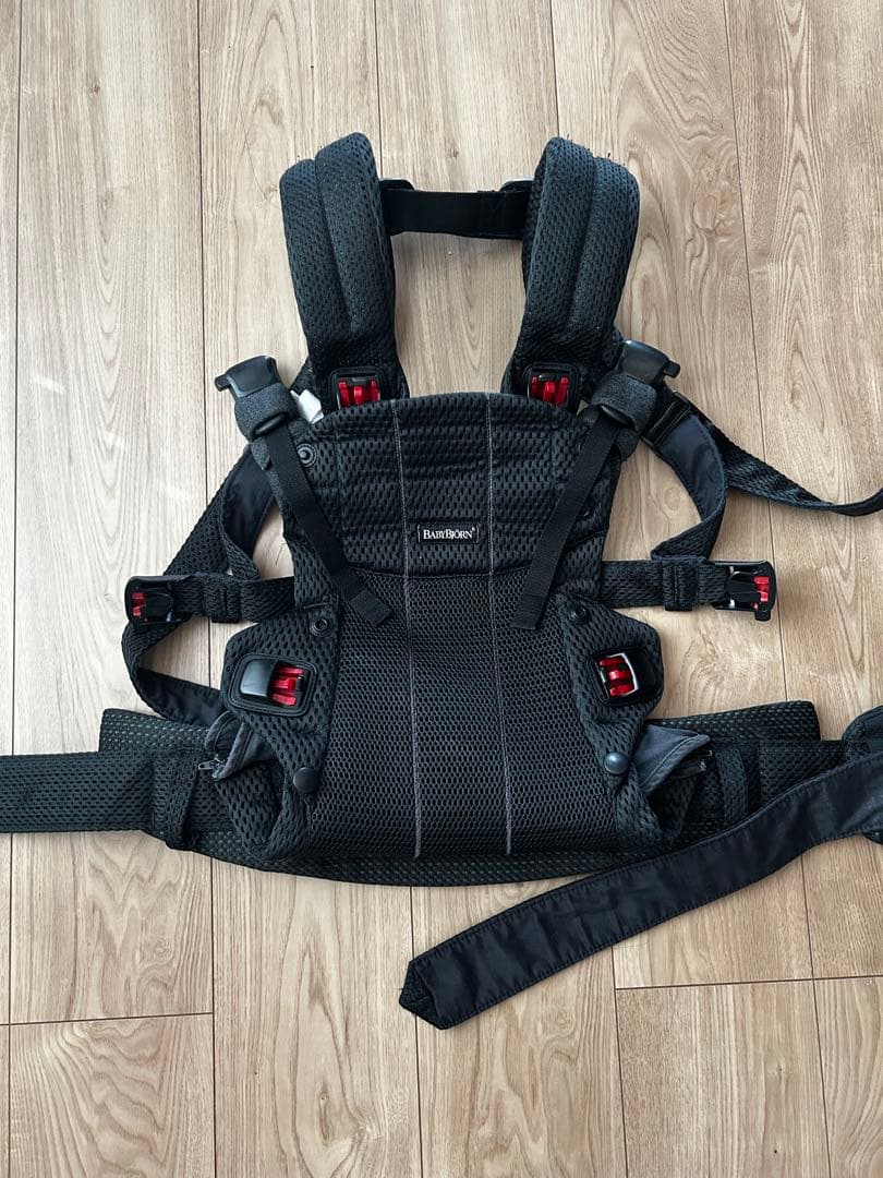 ベビービョルン　ハーモニー　抱っこ紐　黒