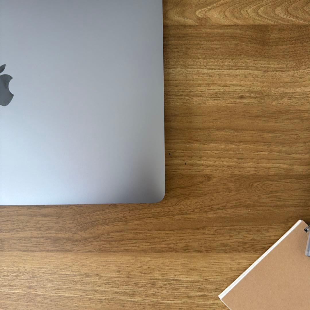 【美品】MacBook Air M1 16GB / 512GB