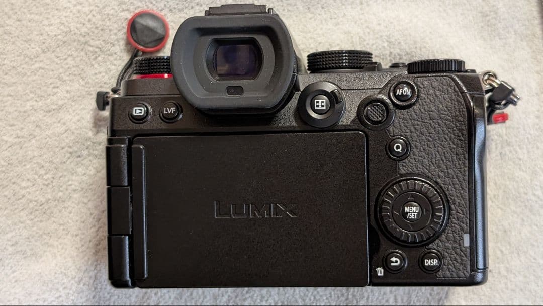 LUMIX S5 ミラーレス一眼カメラ 本体