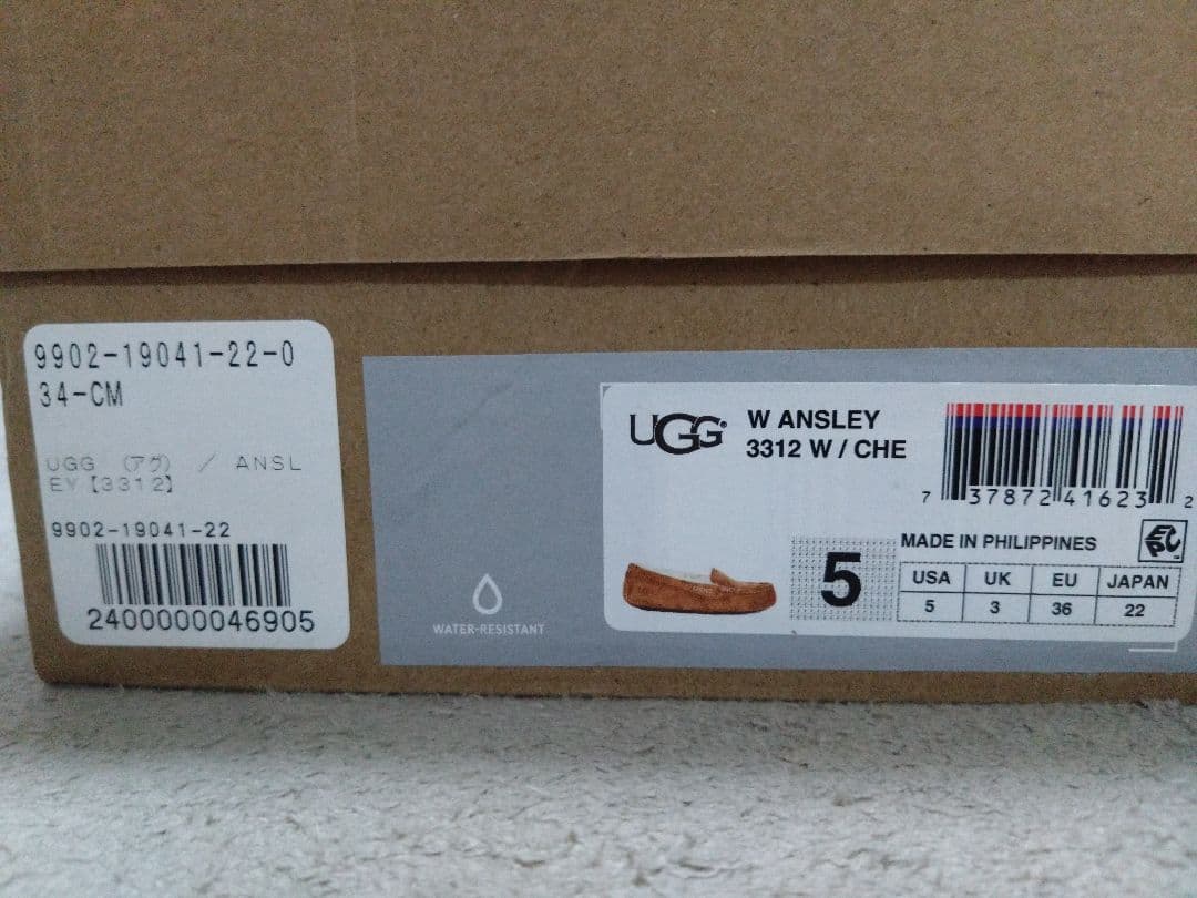 UGG モカシン size5【新品・未使用】