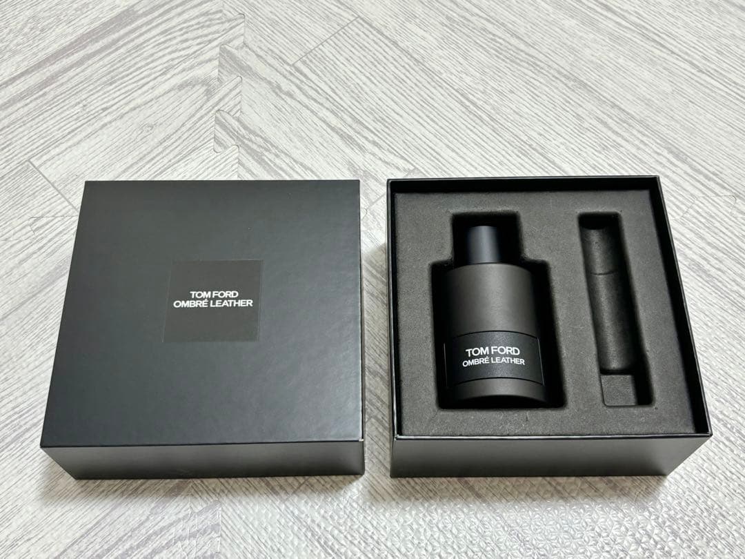 【新品同様】TOMFORDトムフォード香水　オンブレレザー100ml