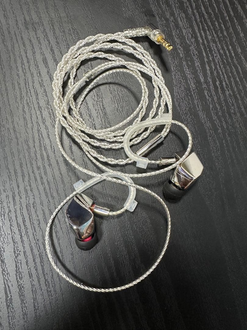 K*t様 final A8000 有線イヤホン