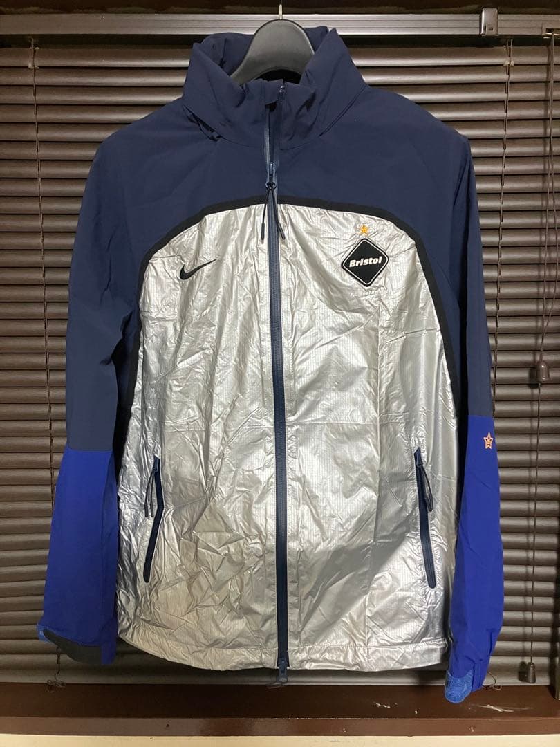 F.C.R.B ストームフィット　ジャケット　ブルー×シルバー　サイズS