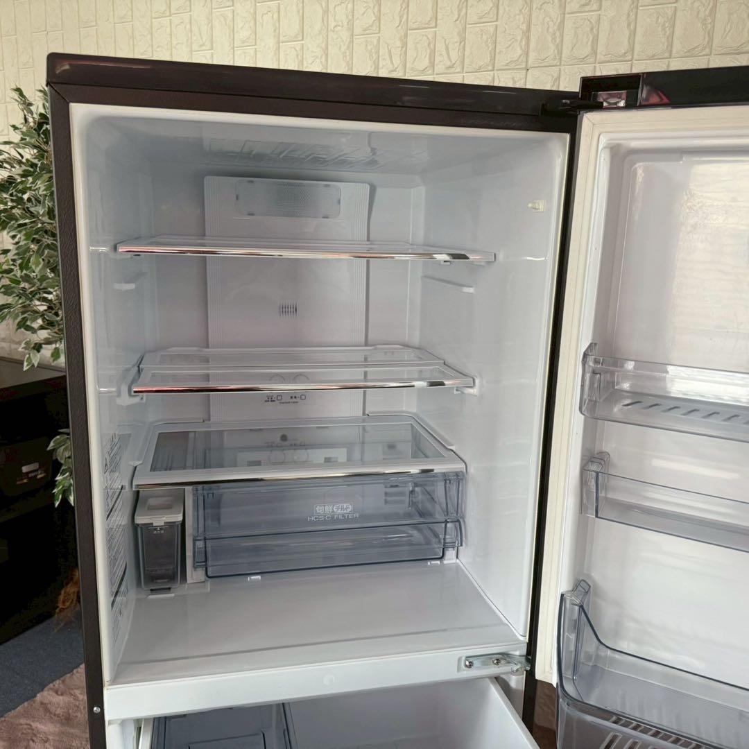 都内23区配送無料✨3ドア　冷蔵庫　アクア　2023年　272L 自動製氷機能