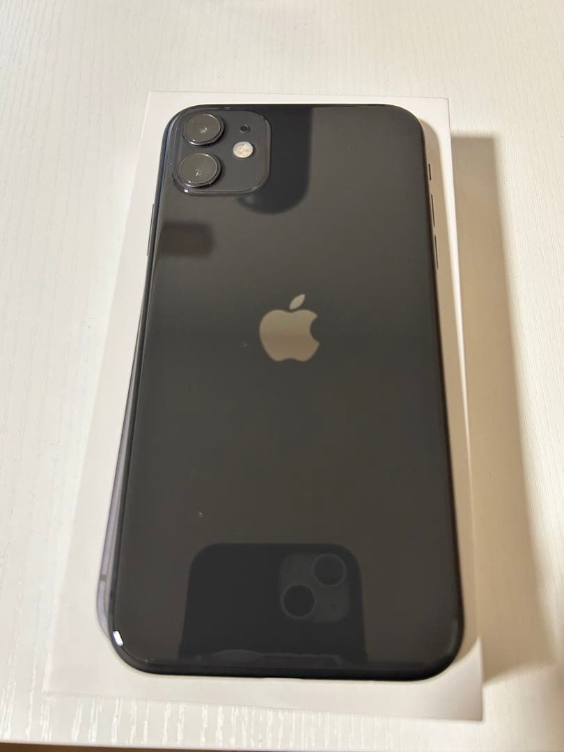 携帯電話本体 iPhone11 128GB (docomo)