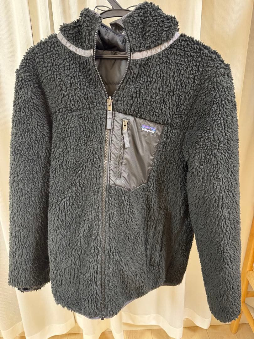 未使用　パタゴニア　リバーシブル　kids XXL