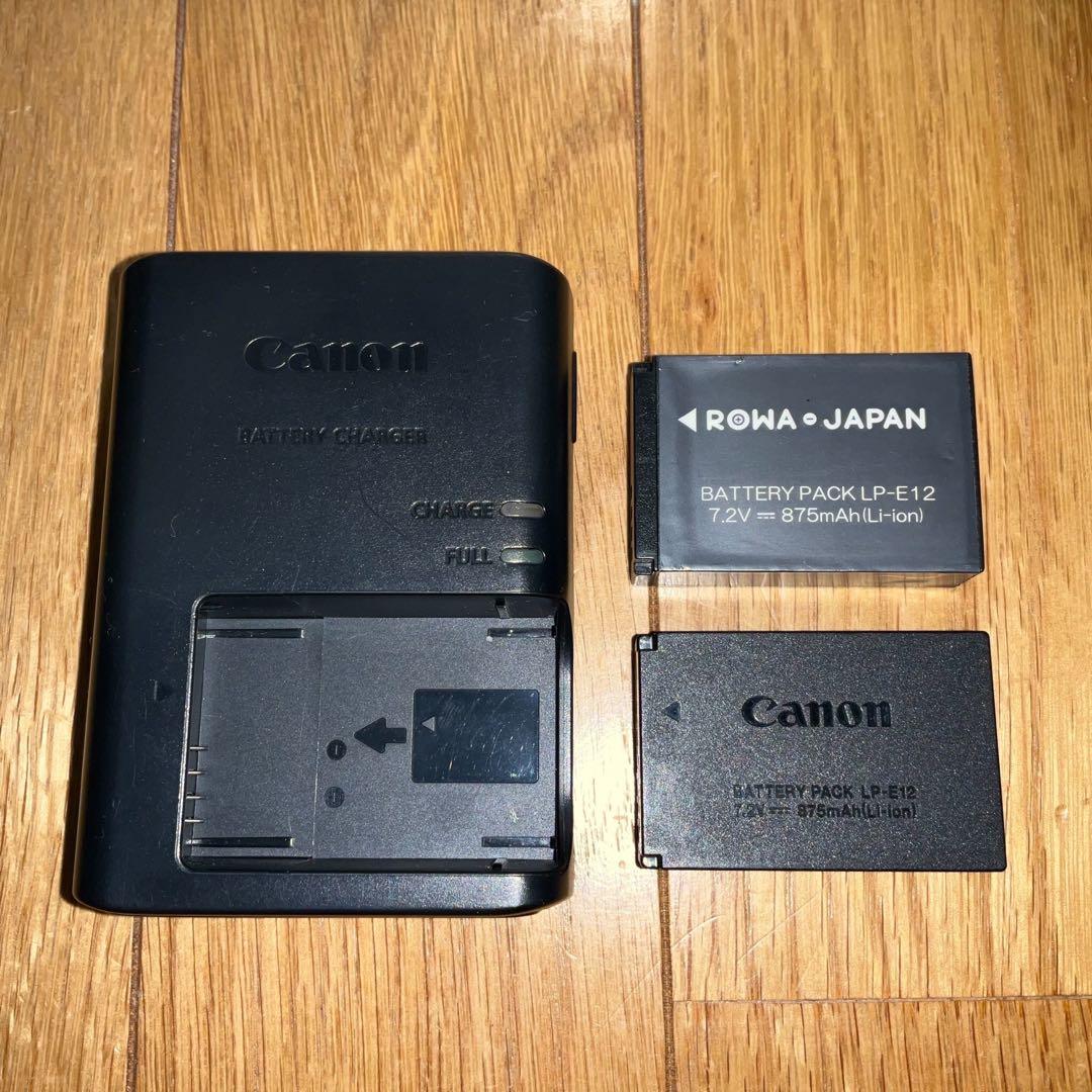 Canon EOS M100 ダブルレンズキット　ブラック　ミラーレスカメラ