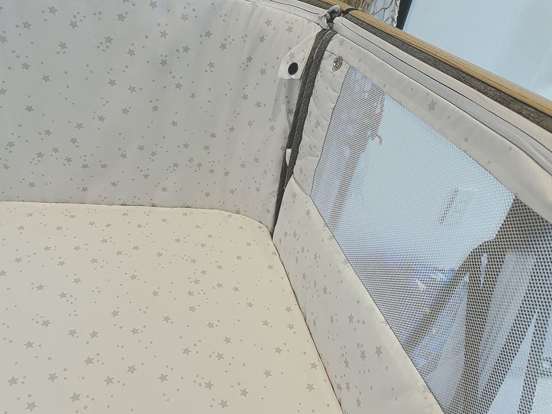 美品‼︎ 半年間使用 HZDMJ ベビーベッド　グレー ネントレ 遮光