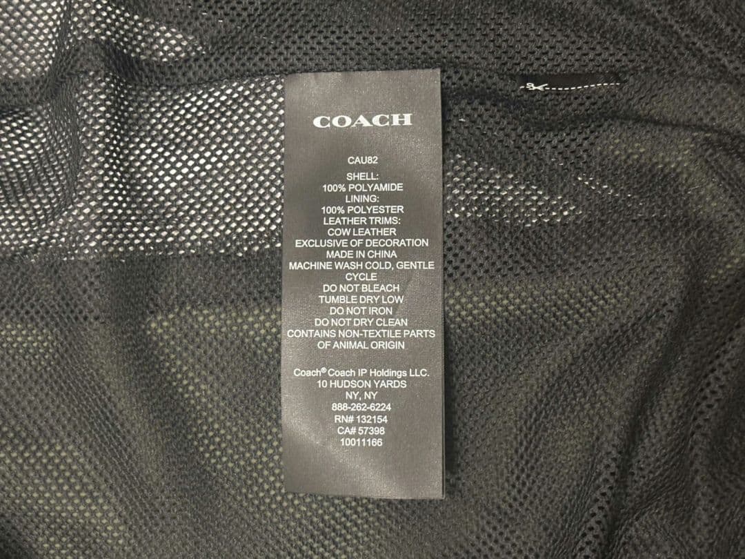 ち*ん様 (新品未使用)COACH カラーブロックウインドブレーカー