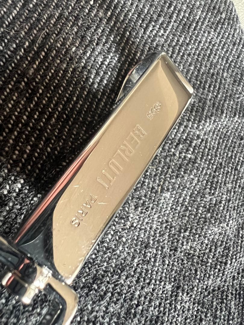 Berluti ベルルッティ　アルファベットB キーホルダー