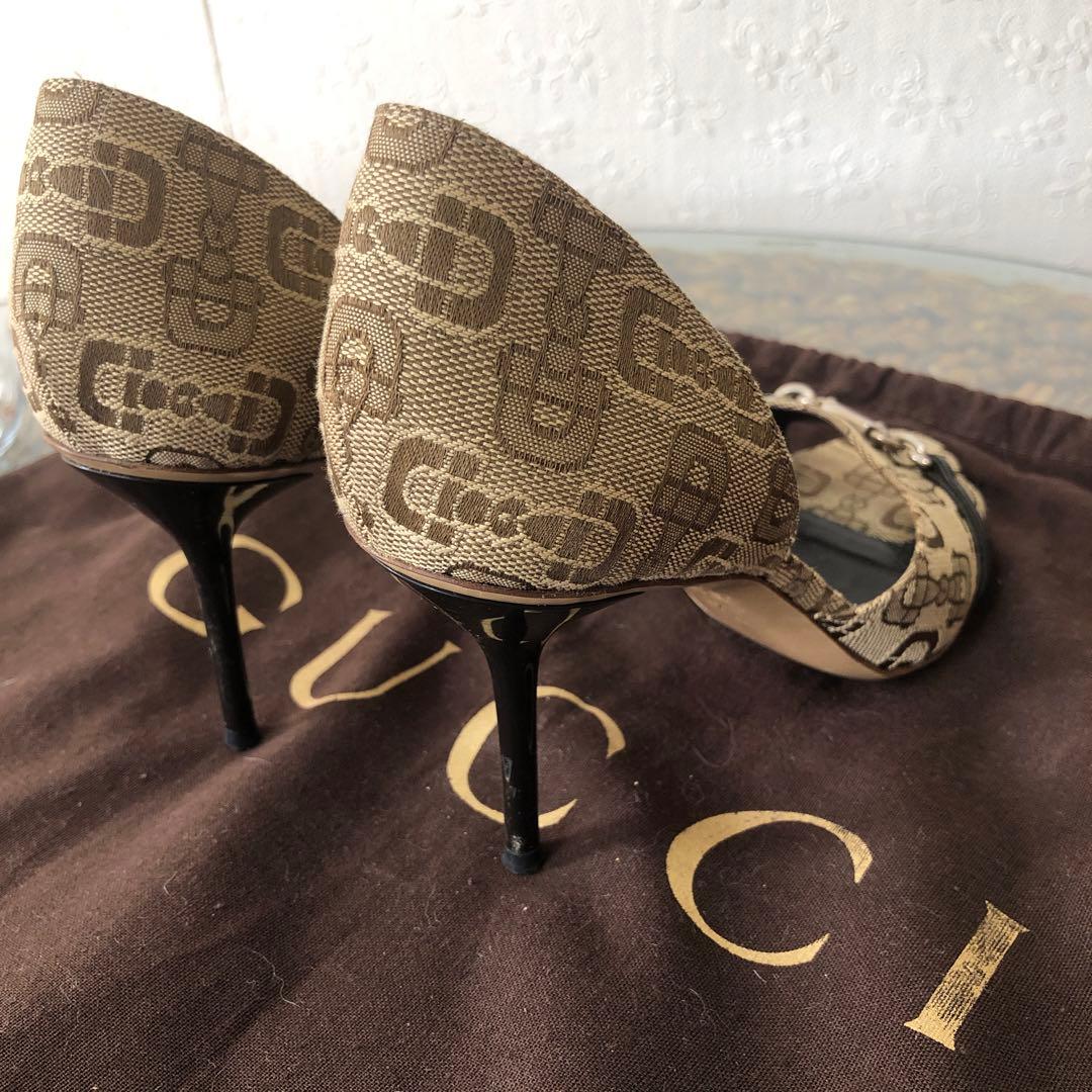 GUCCIハイヒールパンプス
