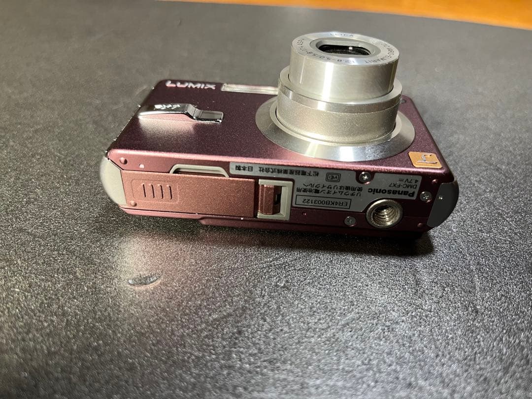 美品‼︎Panasonic LUMIX DMC-FX7 パープルコンパクトデジカメ