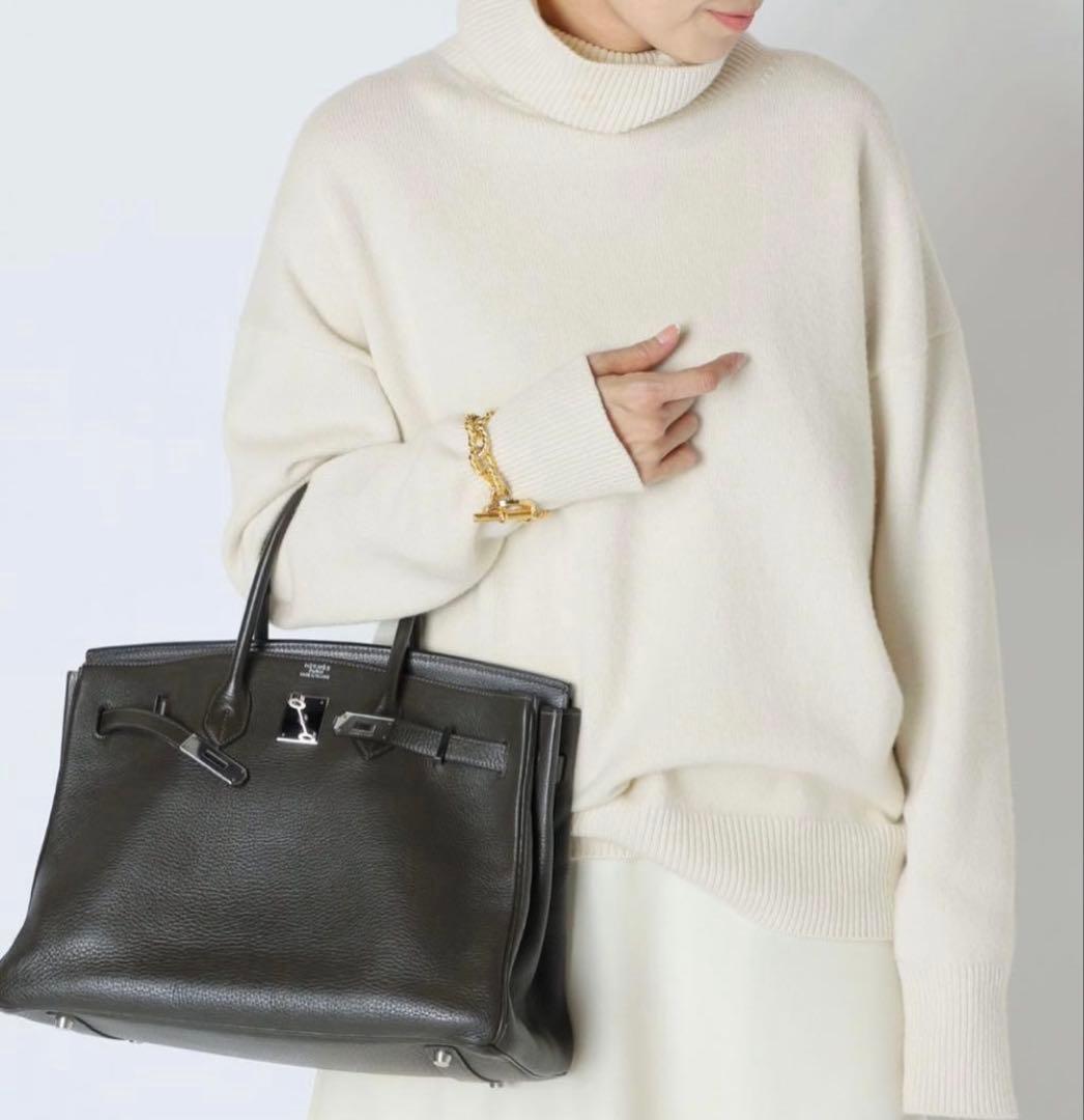 ドィーズィエムクラス　latest ミドルゲージ タートルネックニット