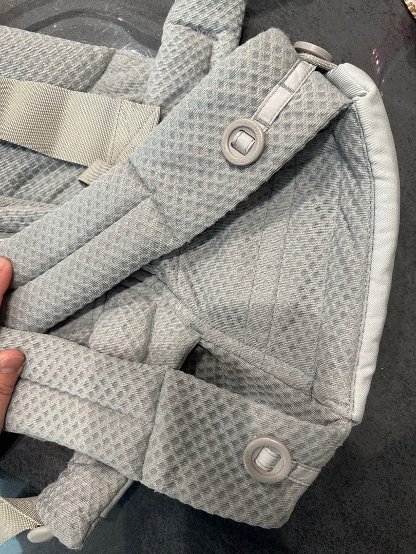 エルゴ　オムニブリーズ　抱っこひも