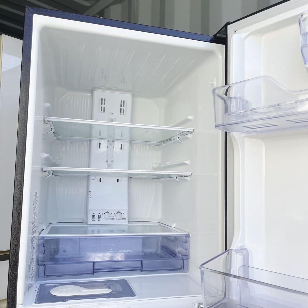 71取付無料！三菱木目調自動製氷機付きおしゃれインテリア272L3ドア冷蔵庫！