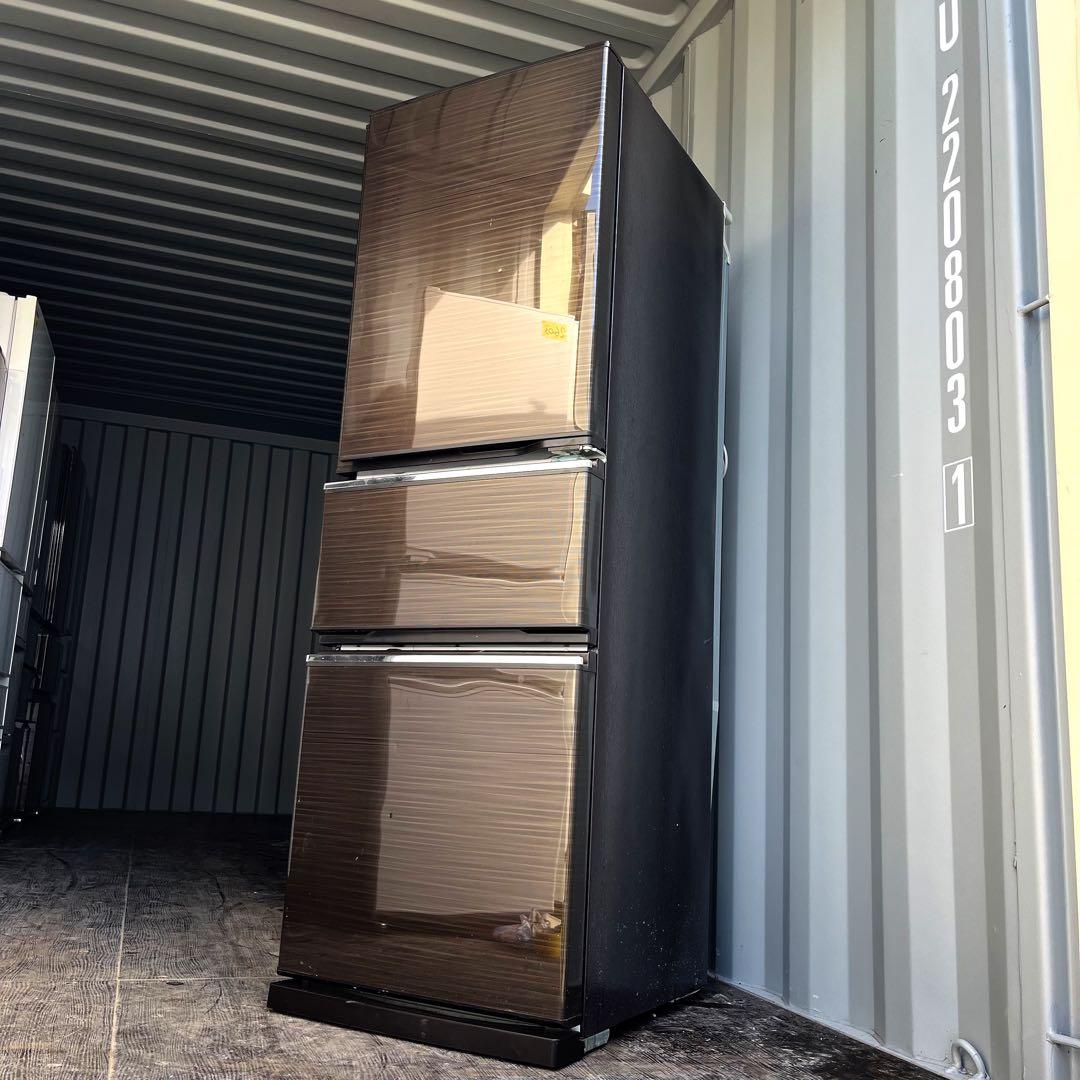 71取付無料！三菱木目調自動製氷機付きおしゃれインテリア272L3ドア冷蔵庫！