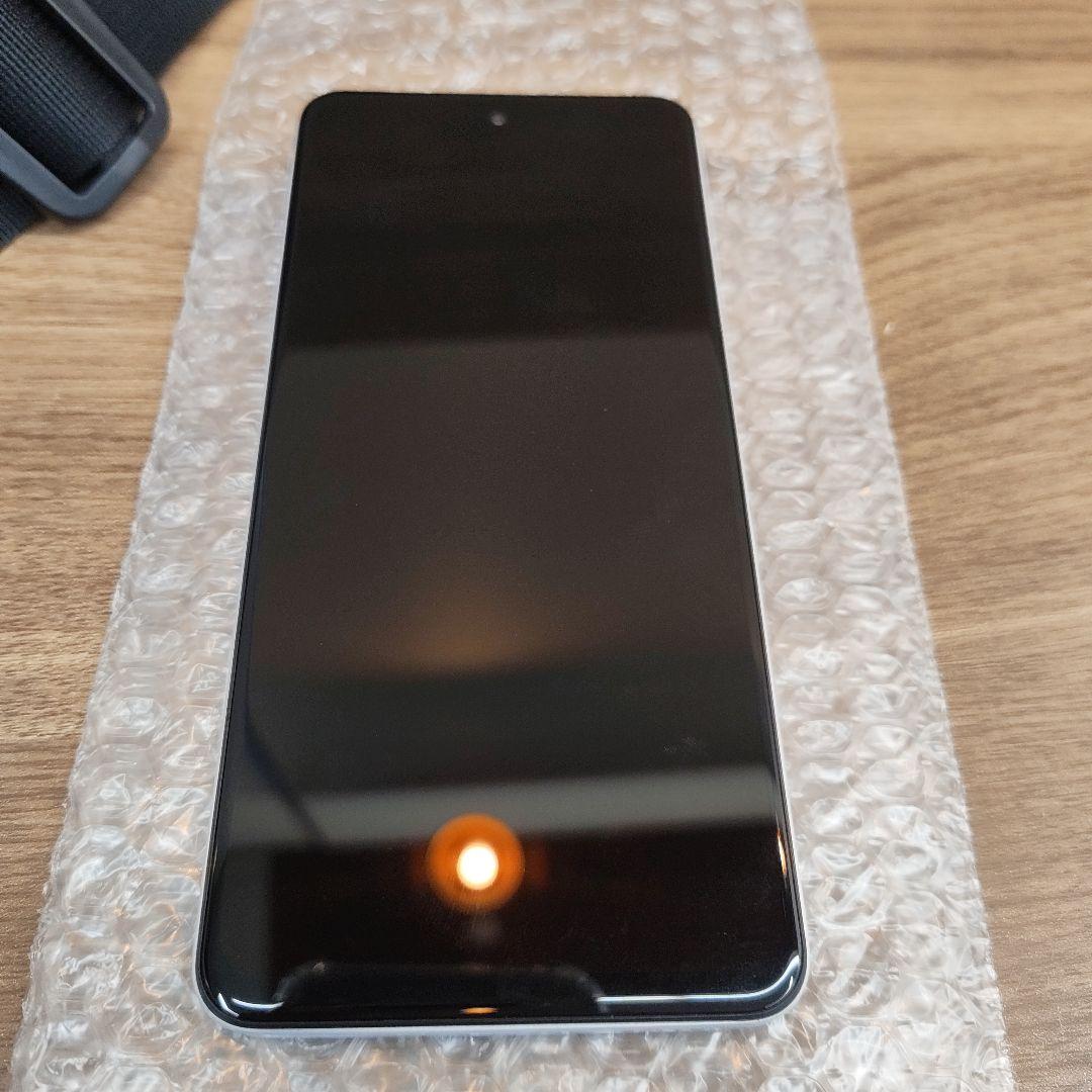 TONE e22 スマートフォン本体