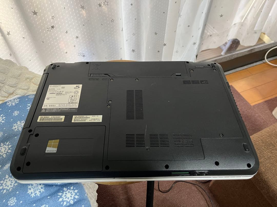 ノートパソコン 富士通 Lifebook AH33/J