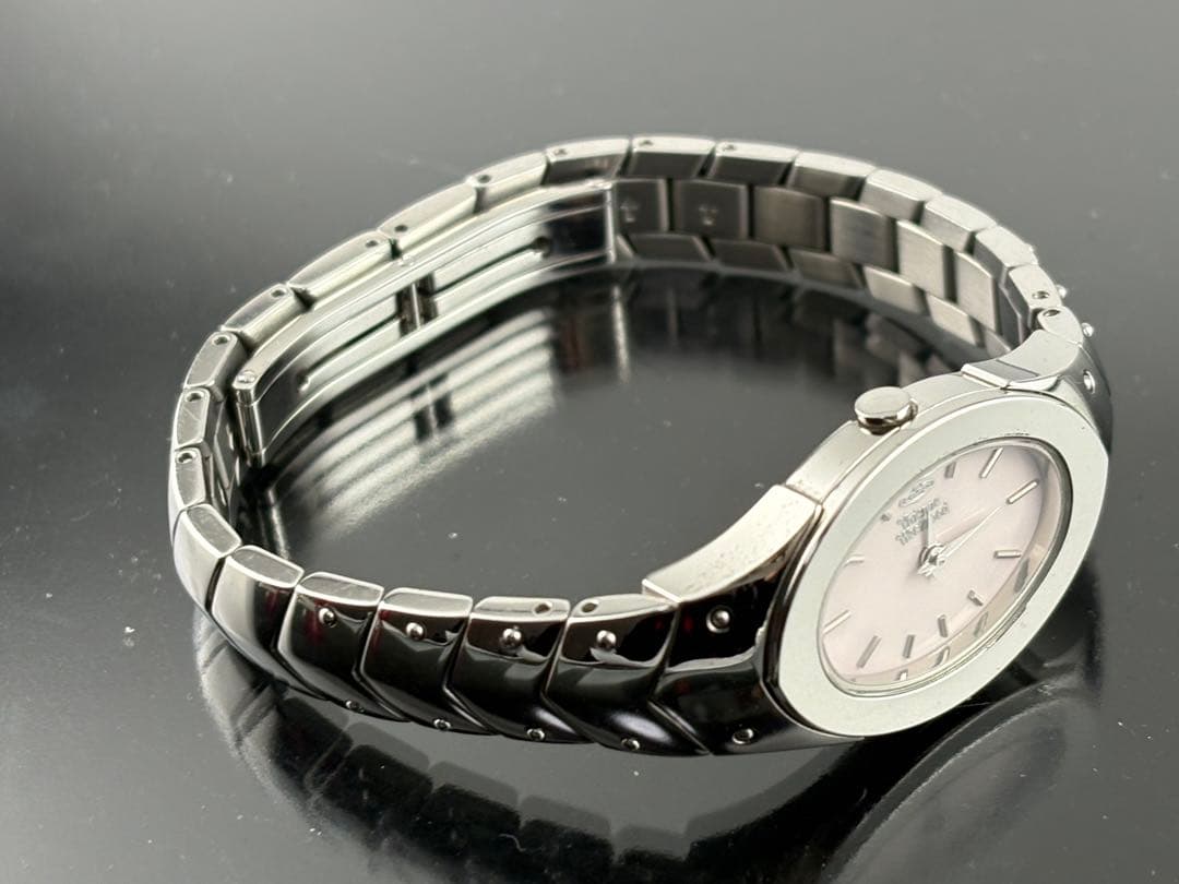 電池交換済み レディース ヴィヴィアンウエストウッド アーマーウォッチ動作品