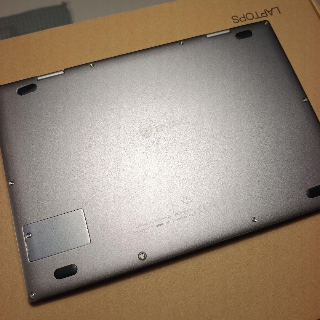 BMAX Y11 11.6インチ 2in1ノートパソコン