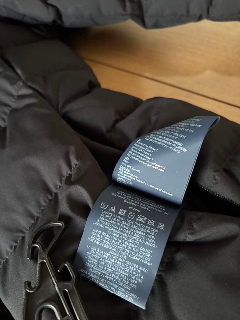 『美品』　HERNOラミナーレディースダウンブラック　38