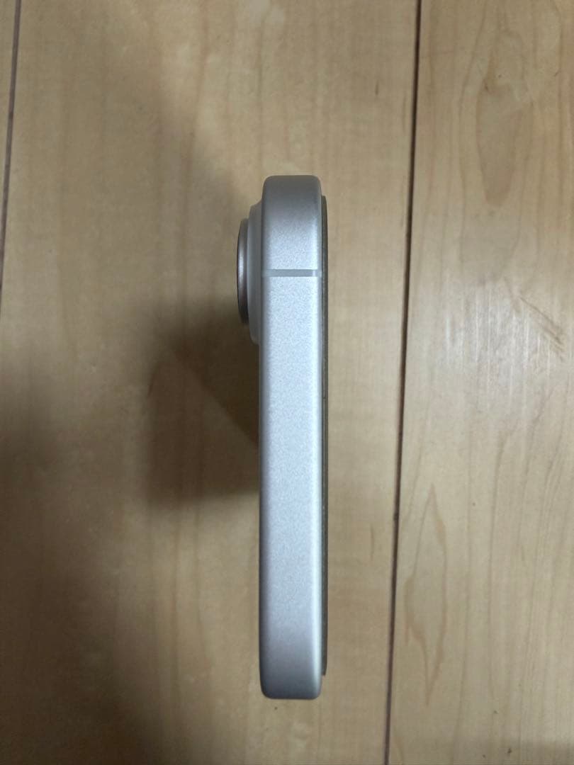 iPhone 16 ホワイト 128 GB SIMフリー