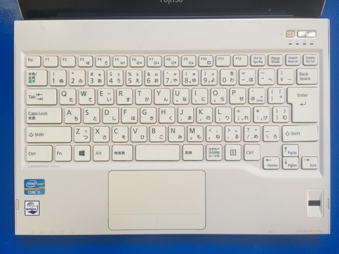 富士通　LIFEBOOK SH54/J　コンパクト ノートパソコン