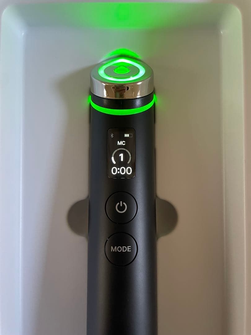 メディキューブ ブースタープロ　美容液付き　新品