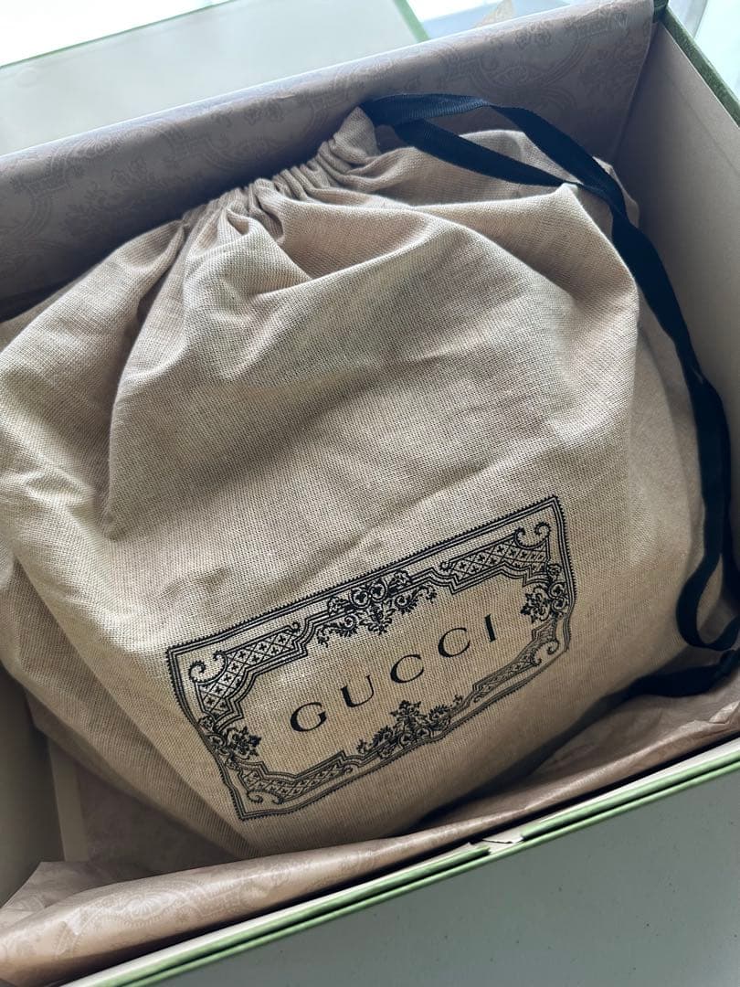 GUCCI レザー ボディバッグ ウエストポーチ　オリーブグリーン