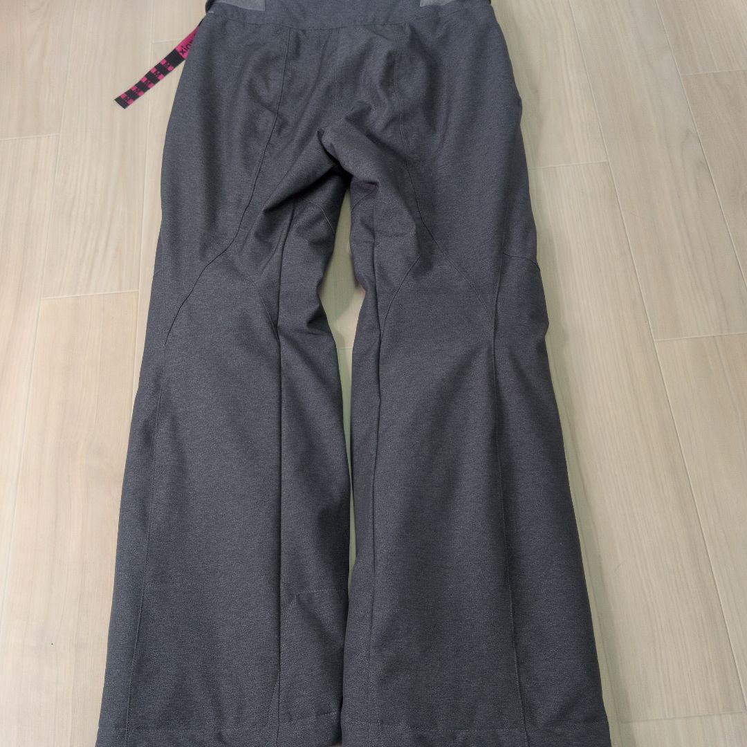 【新品】phenix　スキーウェア　スノボウェア　レディース　Мサイズ