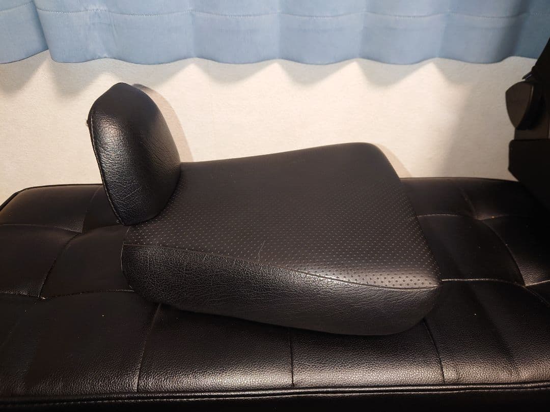 希少　スズキ　GS1200SS　BC-GV78A　純正　シングルシート　中古